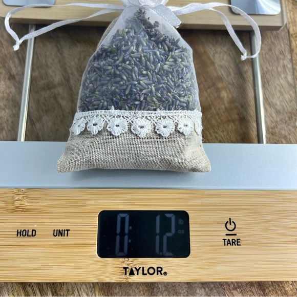 Home Grown Dried Lavender In A Pull String Sachet Bag - Picture 5 of 6